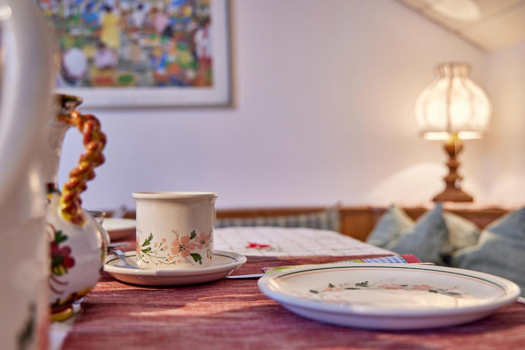 Ferienwohnung Haus Greif Гармиш-Партенкирхен Экстерьер фото